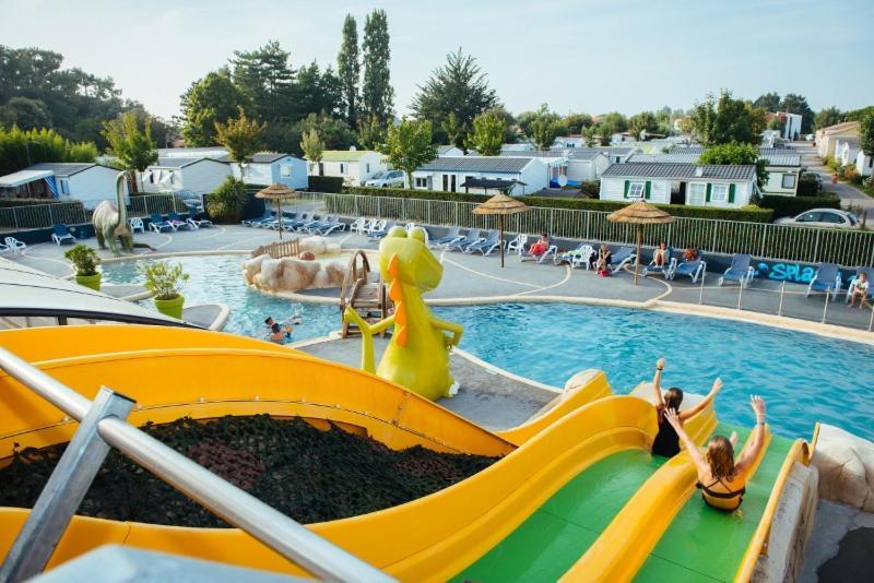 Camping Maeva Club Les Dinosaures Hotel Talmont-Saint-Hilaire Esterno foto